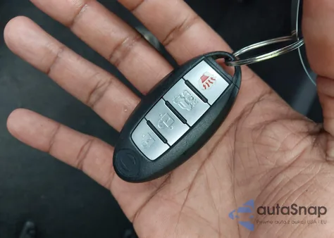 2016 Nissan Rogue Sl из США, поврежденный, VIN 5N1AT2MV4GC785317